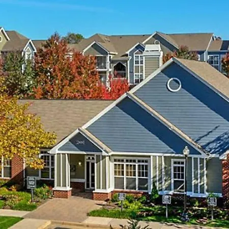 Garden Styles Herndon Dulles Airport Aparthotel